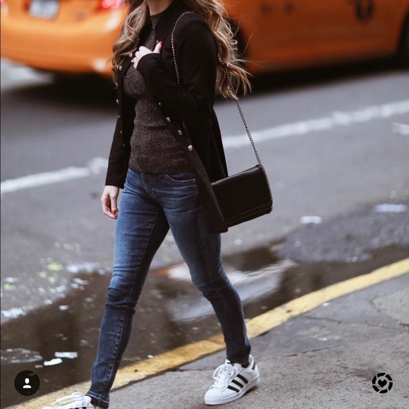 J Brand dark wash skinny Jeans - Picture 1 of 7